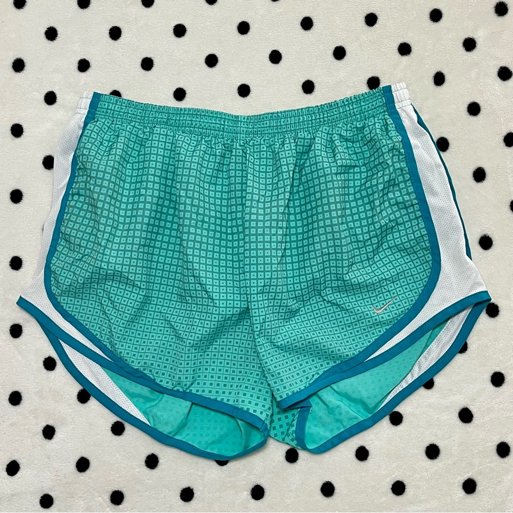 Nike Women's Dri-FIT Tempo Running Shorts Size L